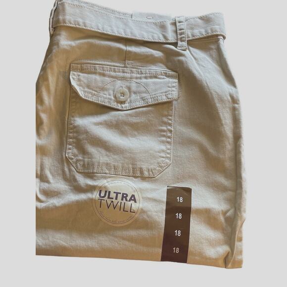 Bermuda Shorts 18 Woman's Vanilla New With Tags Gloria Vanderbilt Khaki Unltd. - Picture 5 of 11